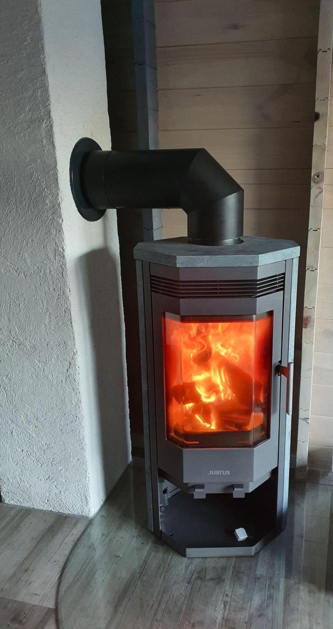 Idyllisches-Blockbohlenhaus-Mit-Eigenem-Garten-Und-Sauna-Zum-Wohlfuehlen Martensrade エクステリア 写真
